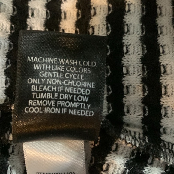 Torrid Waffle Black WhiteKnit Long Sleeve Stripped Shirt 2 - Picture 7 of 8